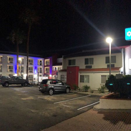 Surestay Plus Hotel By Best Western Chula Vista West Exterior photo