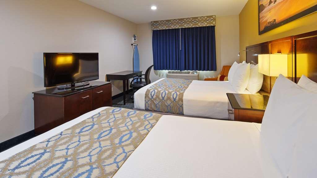 Surestay Plus Hotel By Best Western Chula Vista West Room photo