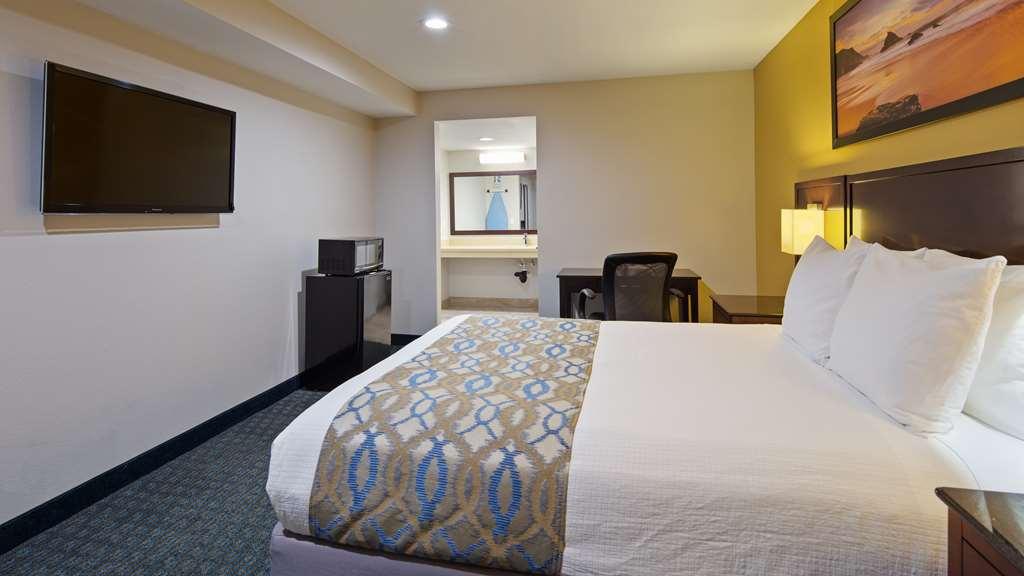 Surestay Plus Hotel By Best Western Chula Vista West Room photo